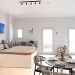 Villa Capari Maisonette With Shared Pool Mykonos Town